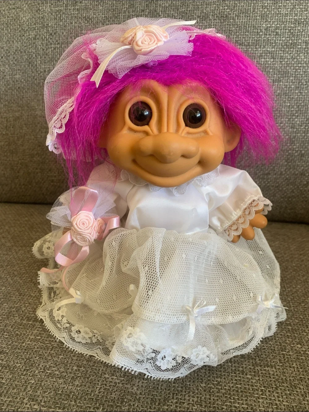 Vintage 90s Russ Pink-Haired Wedding Troll Doll with Dress Veil Bouquet 7”
